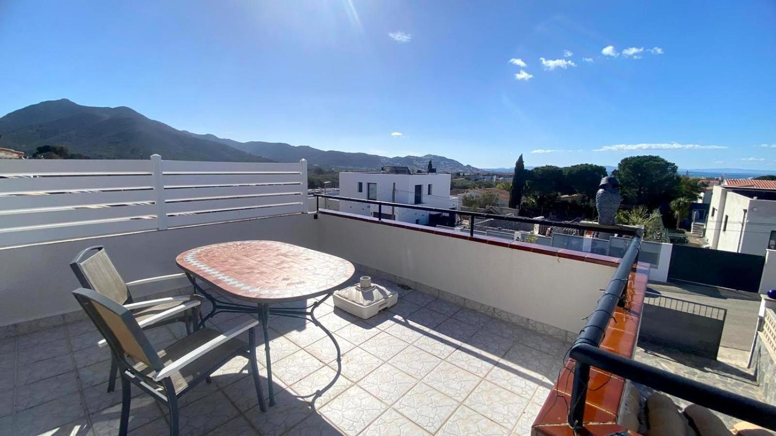 Bages Villa Roses Exterior photo