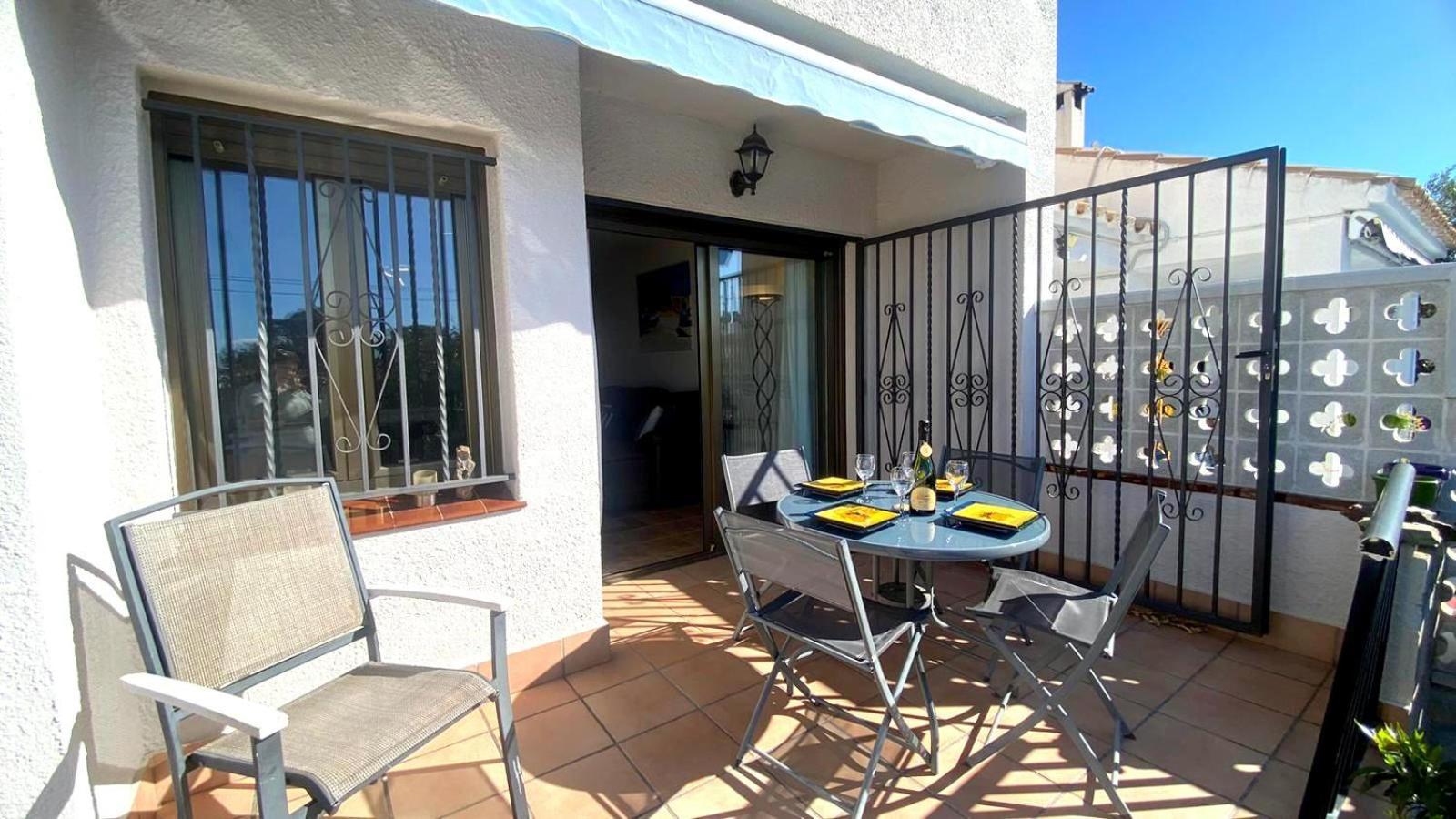 Bages Villa Roses Exterior photo