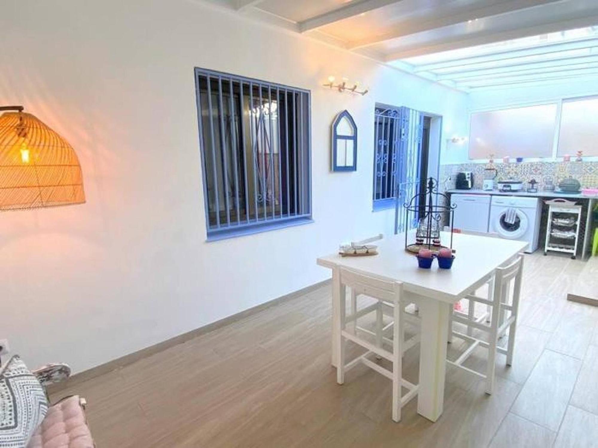 Bages Villa Roses Exterior photo