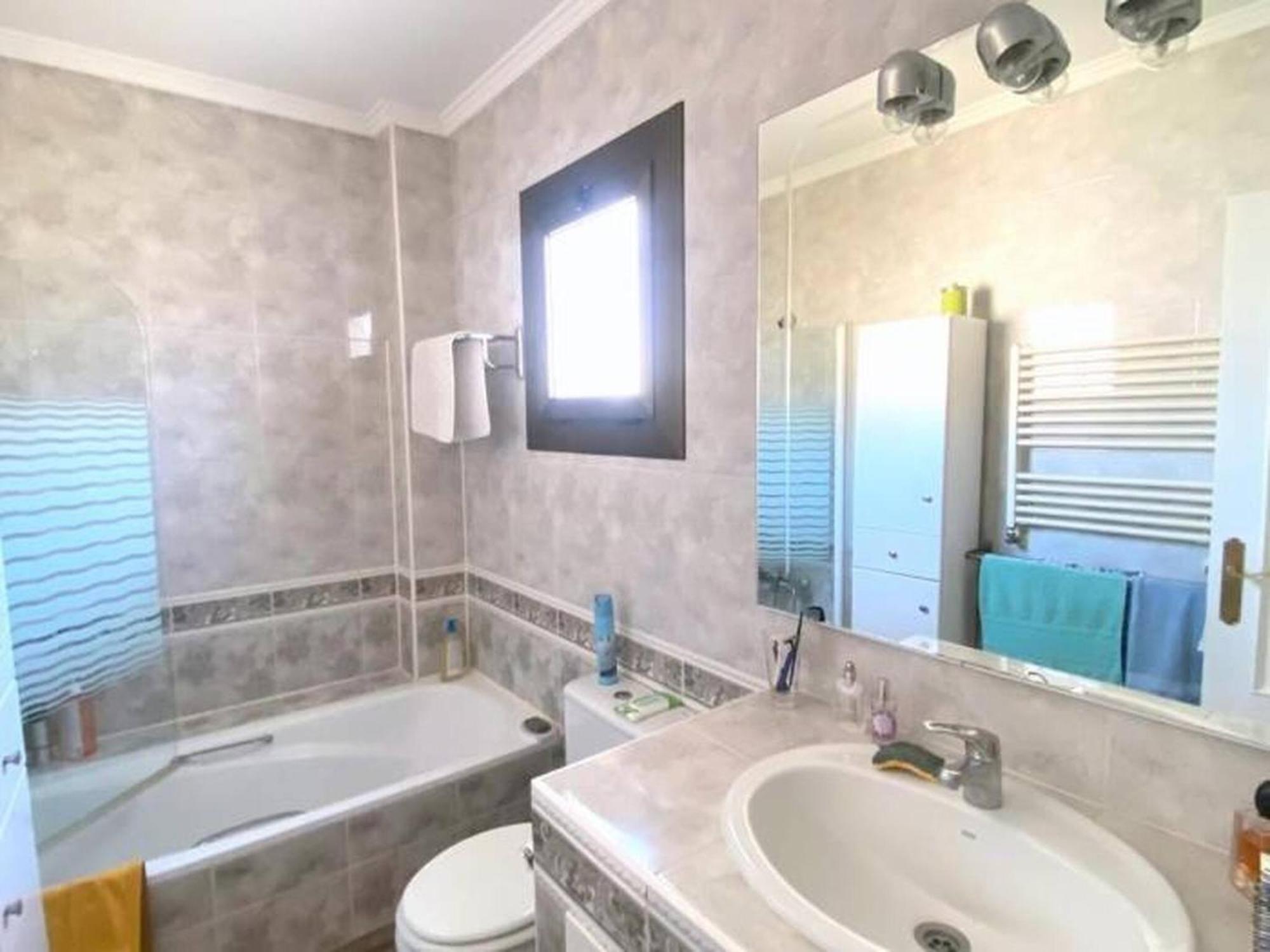 Bages Villa Roses Exterior photo